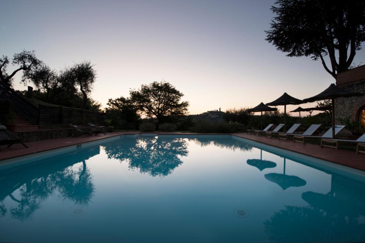 Agriturismo I Pini 圣吉米纳诺 外观 照片