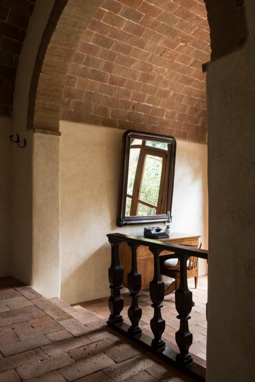Agriturismo I Pini 圣吉米纳诺 外观 照片